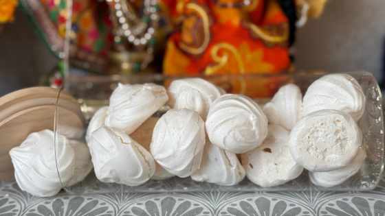 Vegan Meringue Magic