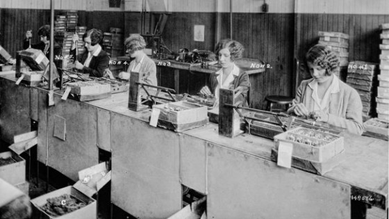 Hawthorne Studies and Lessons for Lean Management