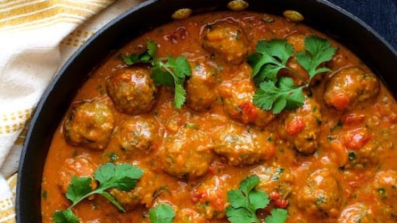 Coconut Chicken Meatballs
