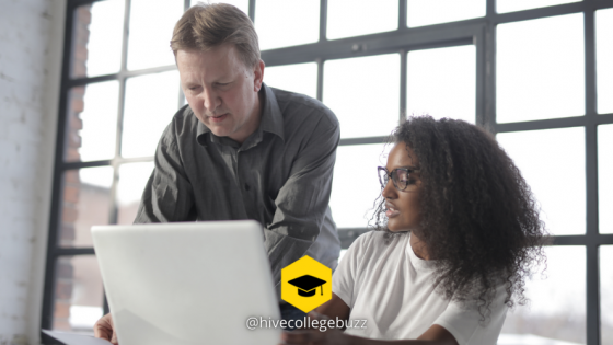 Why Do I Need a 1:1 College Application Essay Tutor