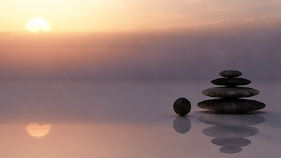 Neljä (oikeasti) hyvää syytä meditoida