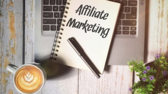 أفضل 5 طرق للربح من المجال التسويق بالعمولة في عام 2024