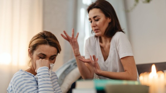 Varför du snubblar på samma relationssten om och om igen och hur du börjar se klart