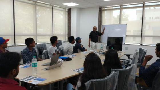 Saturday Seminar - College to Corporate Program