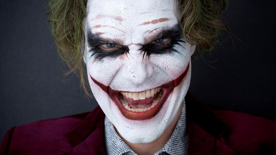 Kenelle kasvomaalaus sopii?