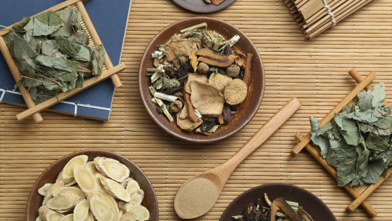 Chinese Medicine's Guide to Enhancing Health and Nourishing Qi Through Food