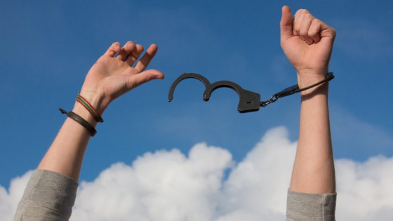 10 False Ideas You Need to Let Go of to Manifest your Dreams