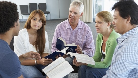 WHAT MAKES KINGDOM KEYS BIBLE COURSES DIFFERENT?