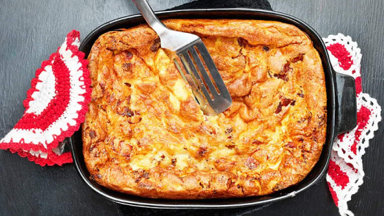 Ugnspannkaka med kassler och purjolök